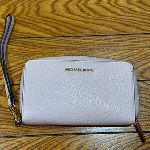 Michael Kors wristlet wallet